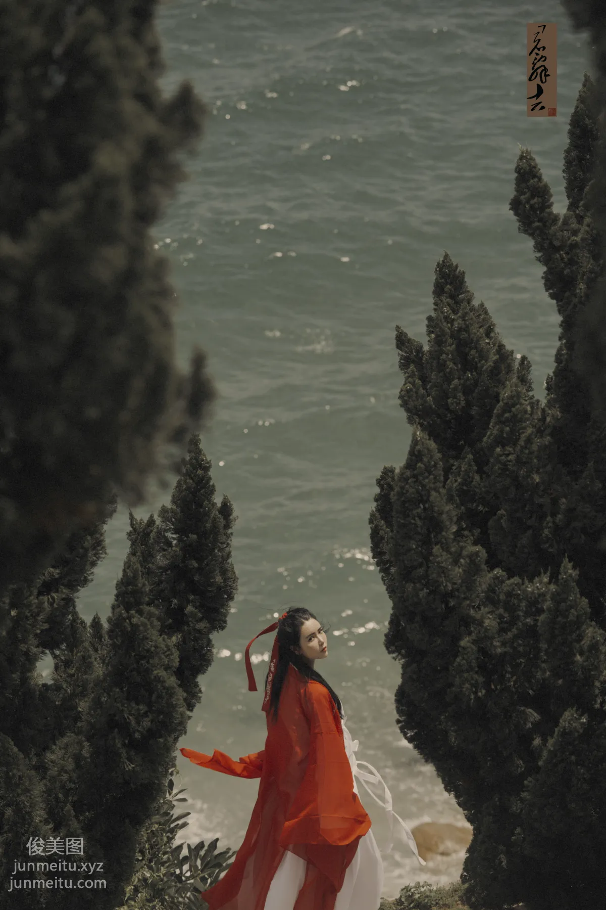 [YiTuYu] 2021.09.15 Poetic Eyes Weary of the World's End San Zhongzi photo 13