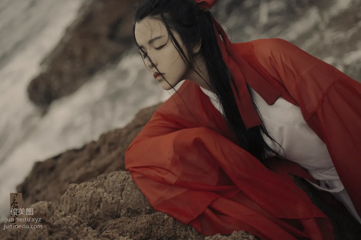 [YiTuYu] 2021.09.15 Poetic Eyes Weary of the World's End San Zhongzi photo 19
