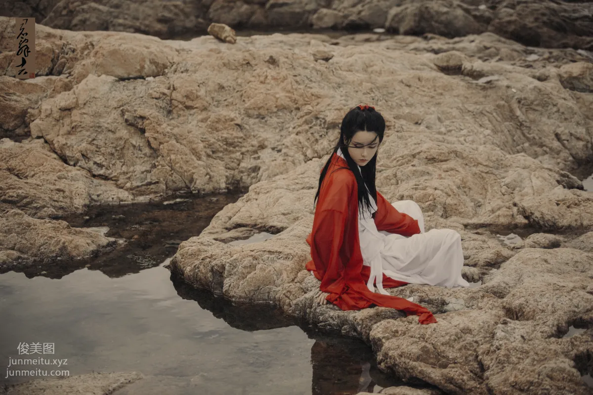[YiTuYu] 2021.09.15 Poetic Eyes Weary of the World's End San Zhongzi photo 28