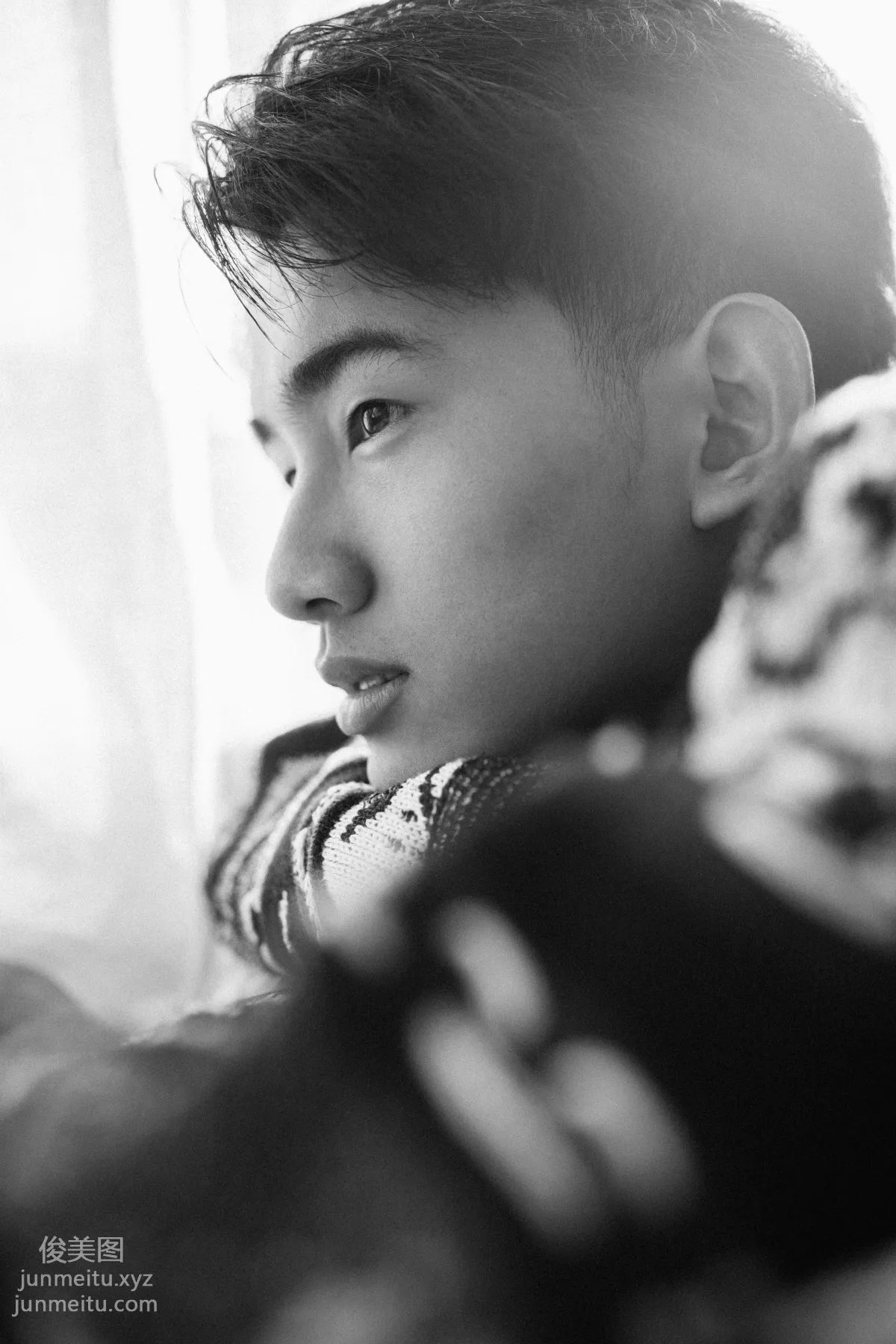 [YiTuYu] 2021.09.17 To the Light Year with Myself A Zheng photo 9