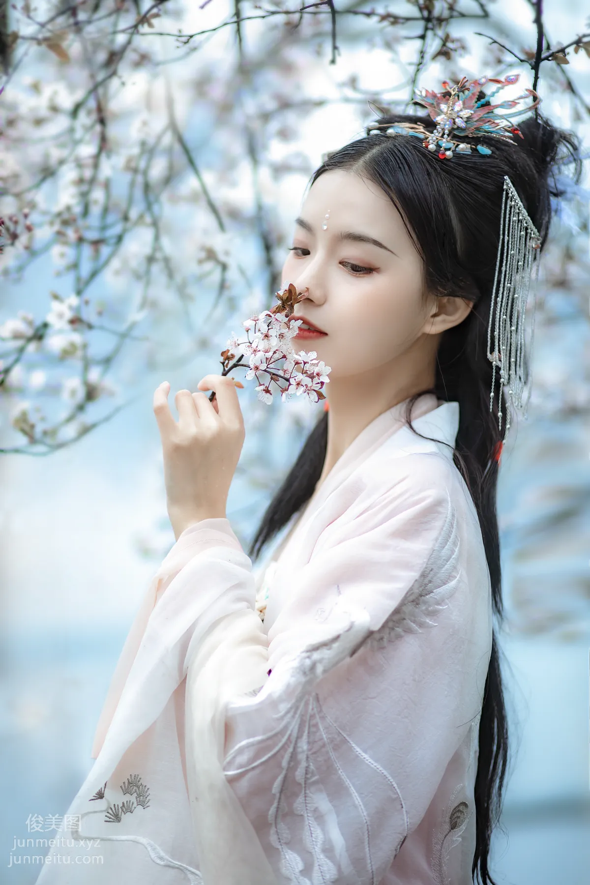 Bei Chuan: YiTuYu photo 2