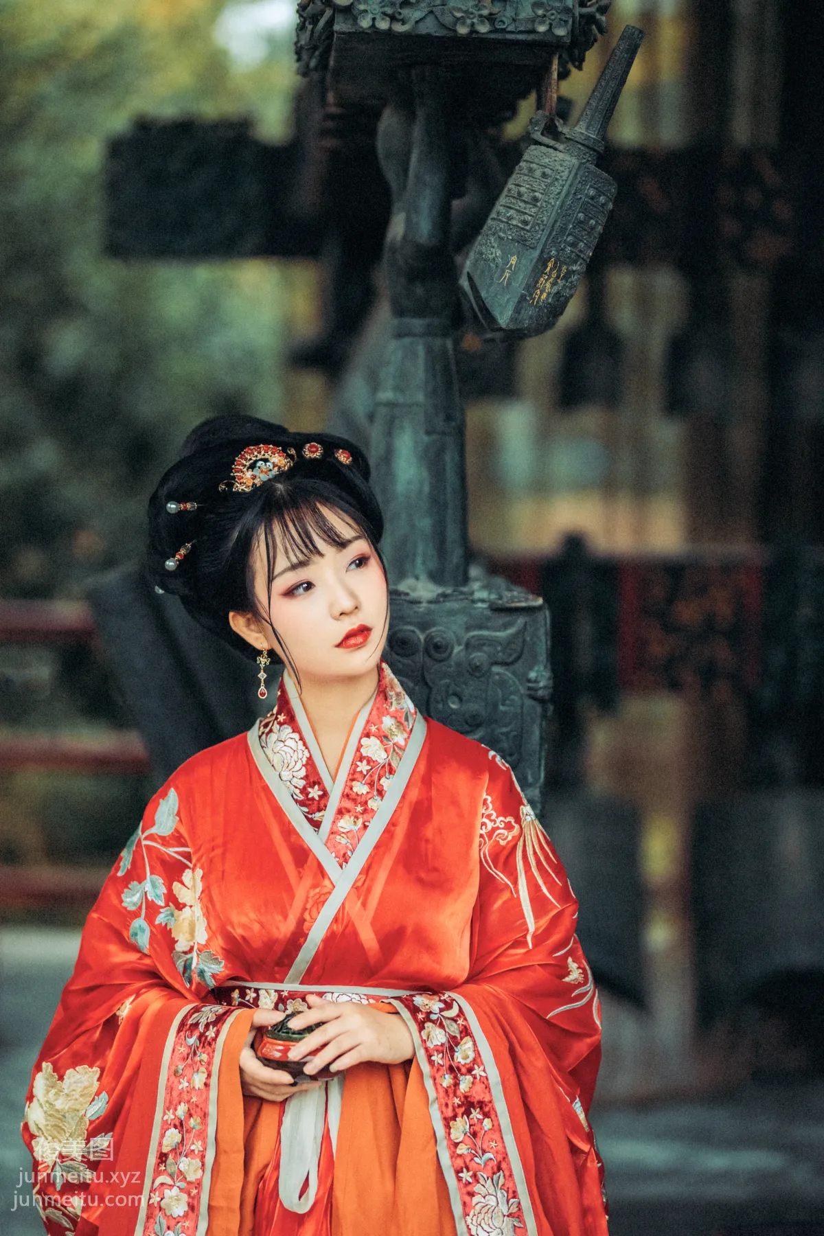 Seven: YiTuYu photo 6