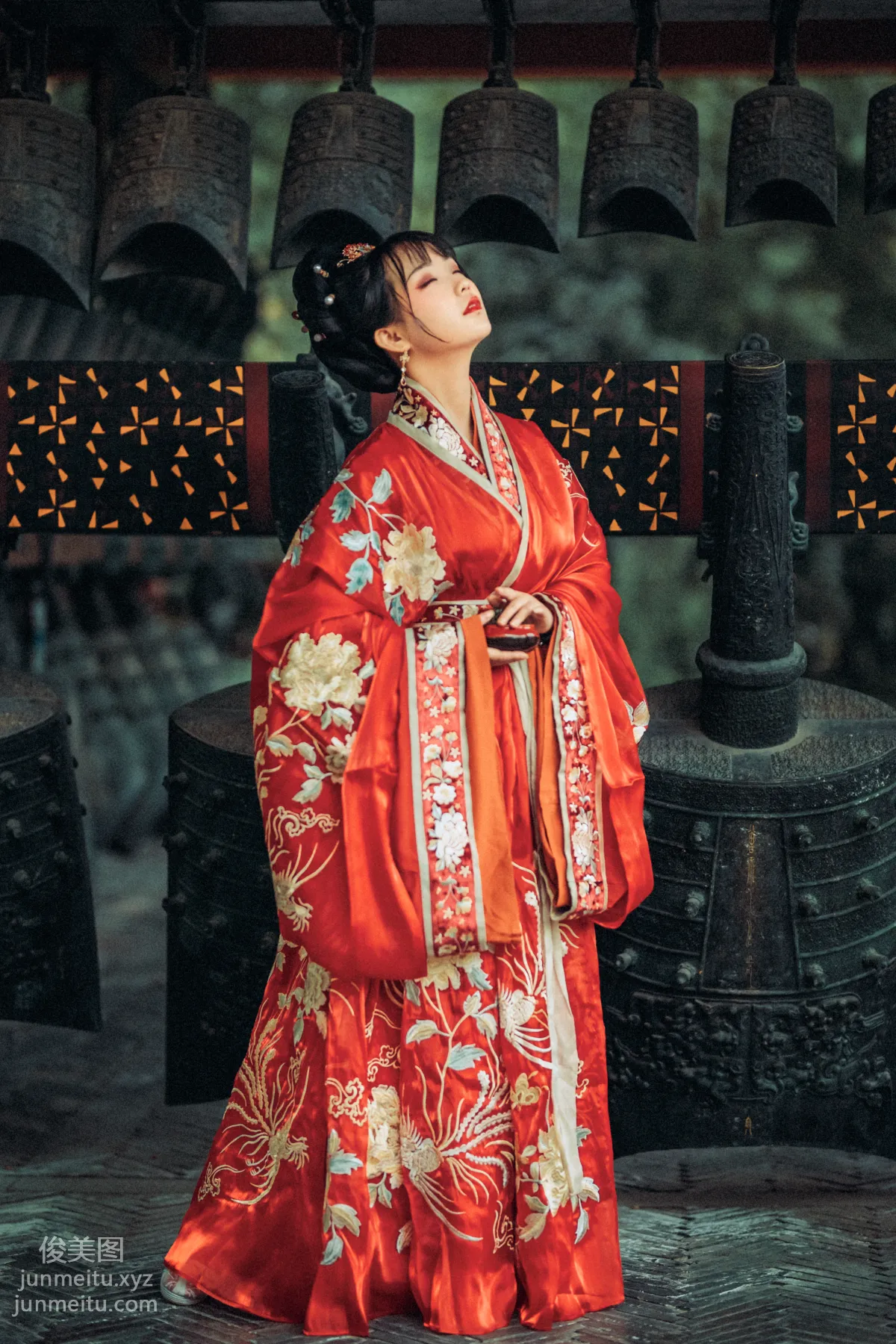 Seven: YiTuYu photo 23