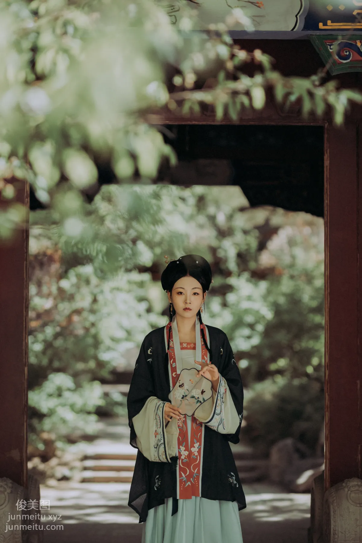 [YiTuYu] 2021.10.06 Grieving the Passing of Spring Qian Qian photo 9