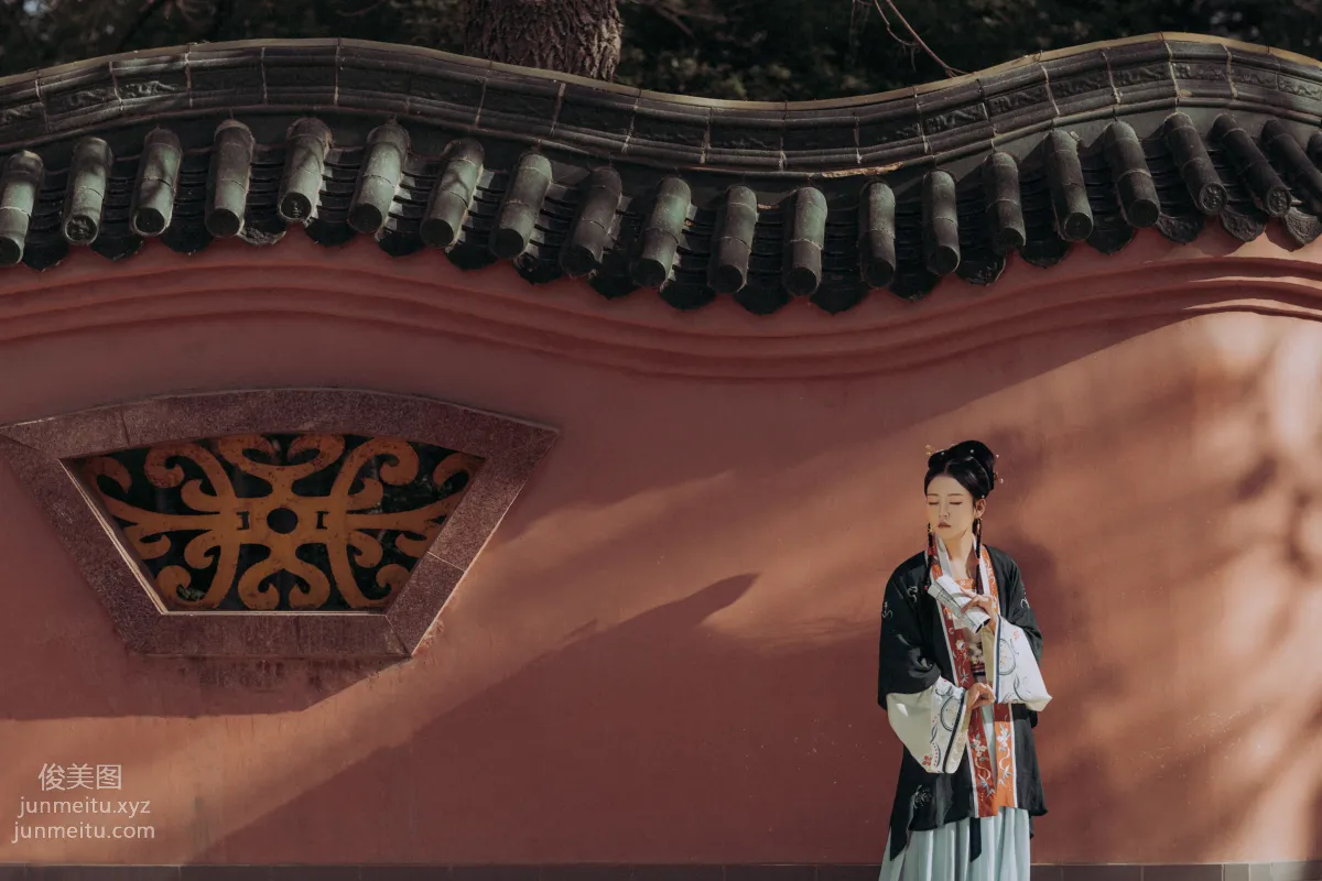 [YiTuYu] 2021.10.06 Grieving the Passing of Spring Qian Qian photo 11