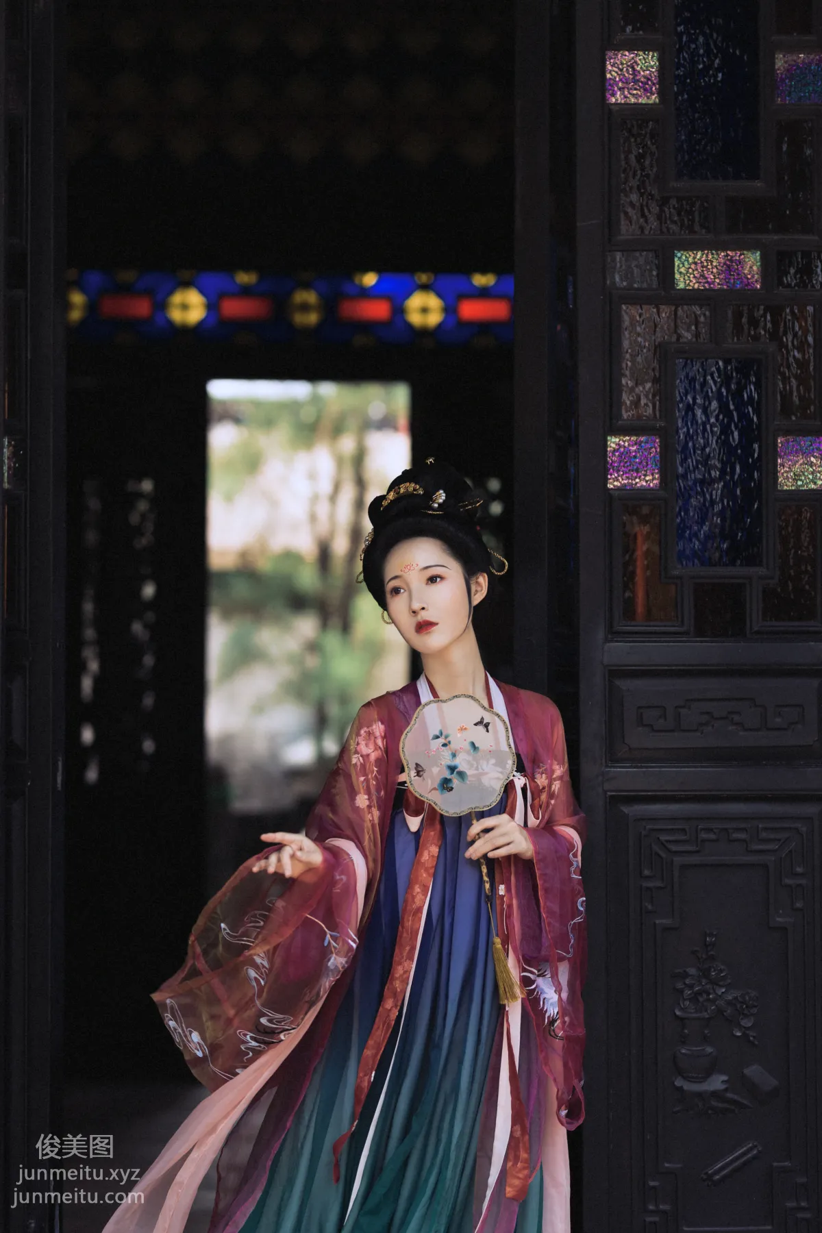 Rui Xue: YiTuYu photo 9