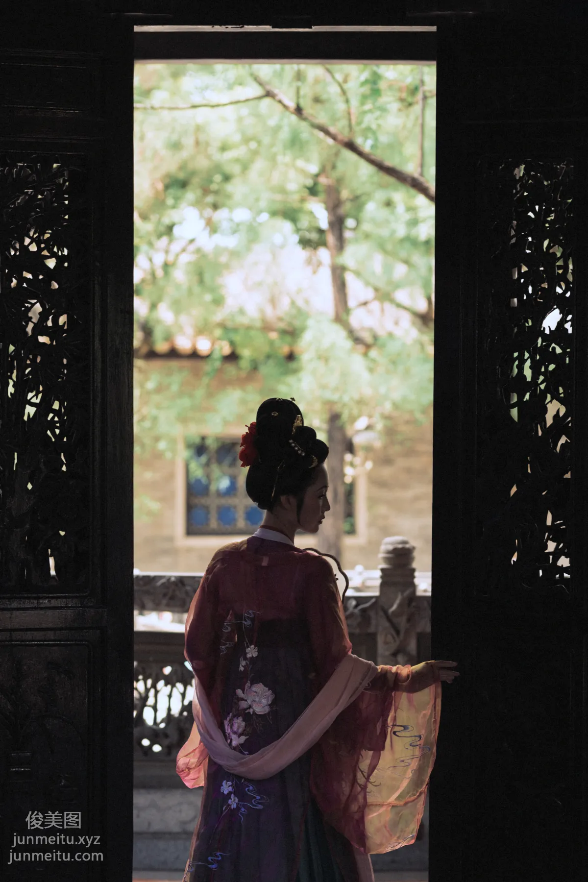 Rui Xue: YiTuYu photo 10