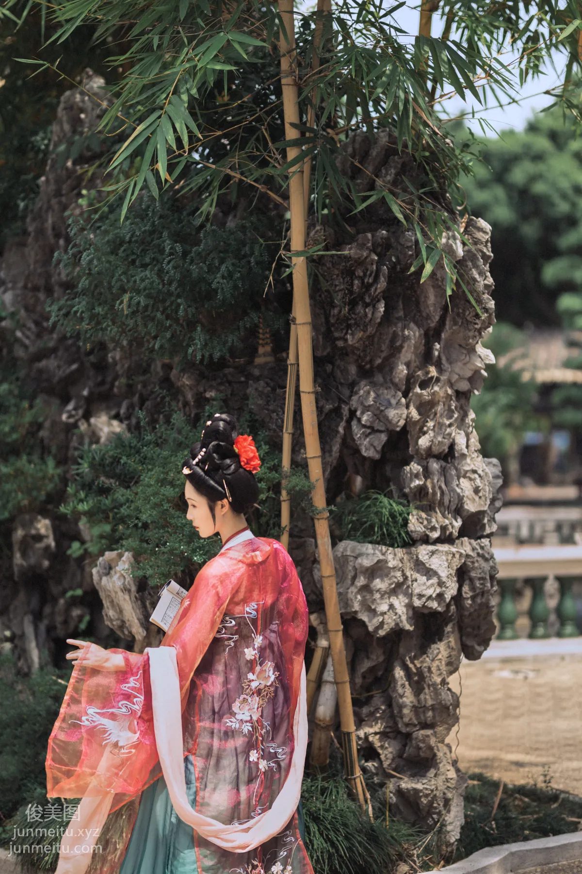 Rui Xue: YiTuYu photo 14