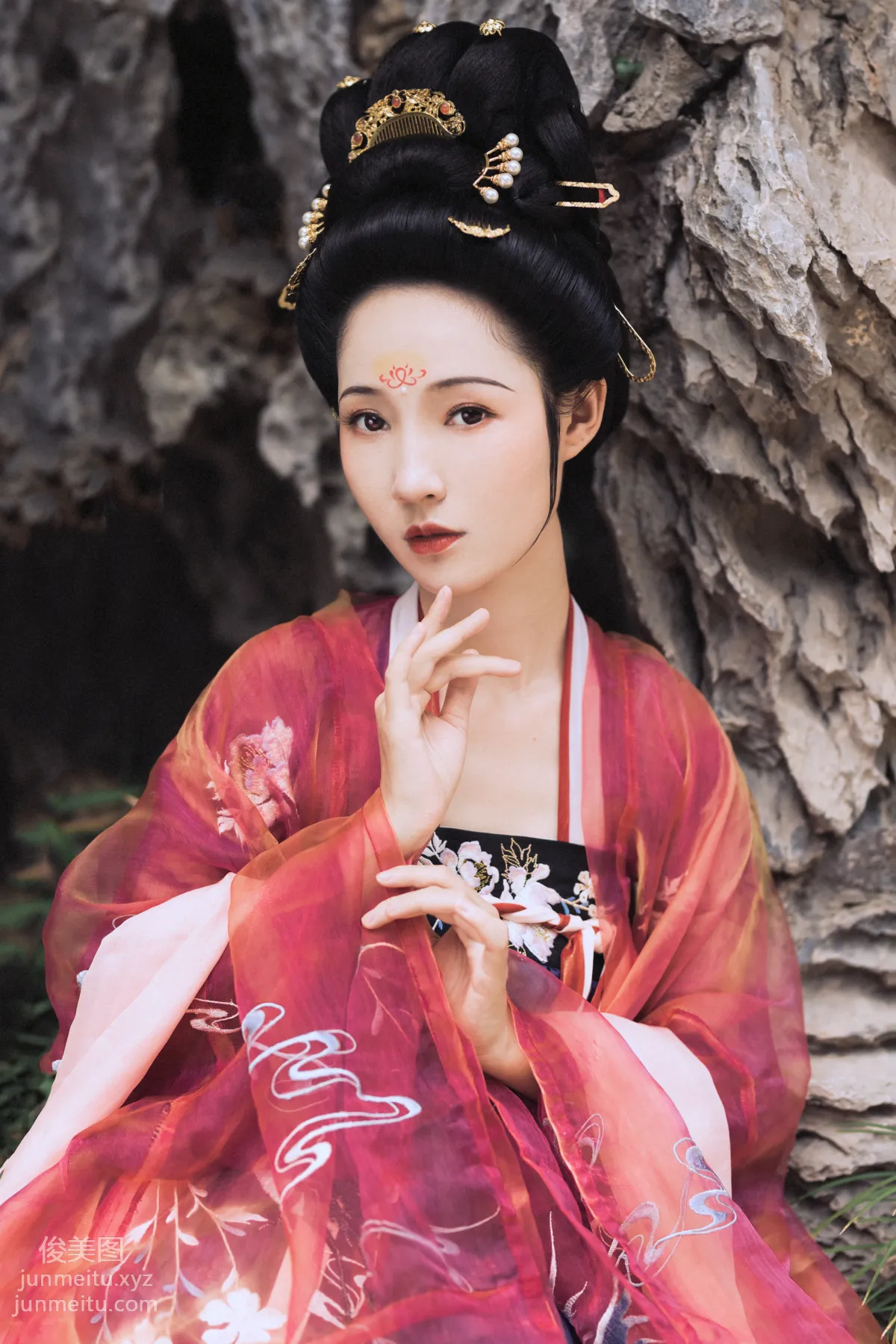 Rui Xue: YiTuYu photo 16