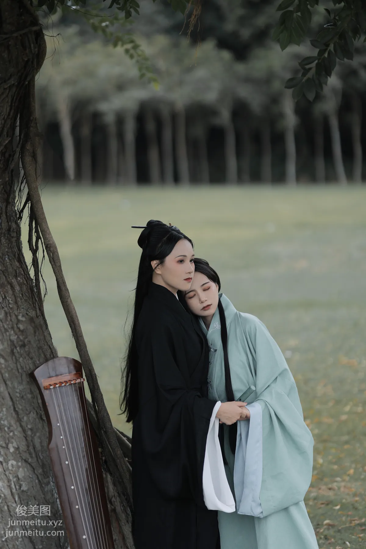 Xiao Bai: YiTuYu photo 8