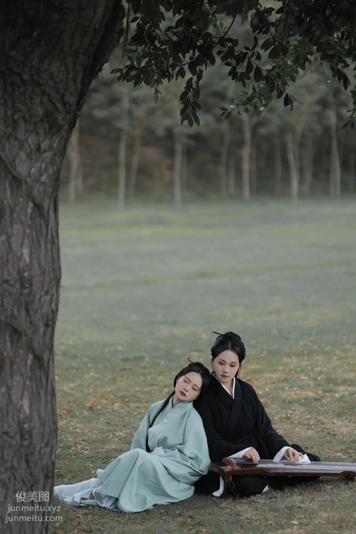 Xiao Bai: YiTuYu photo 12