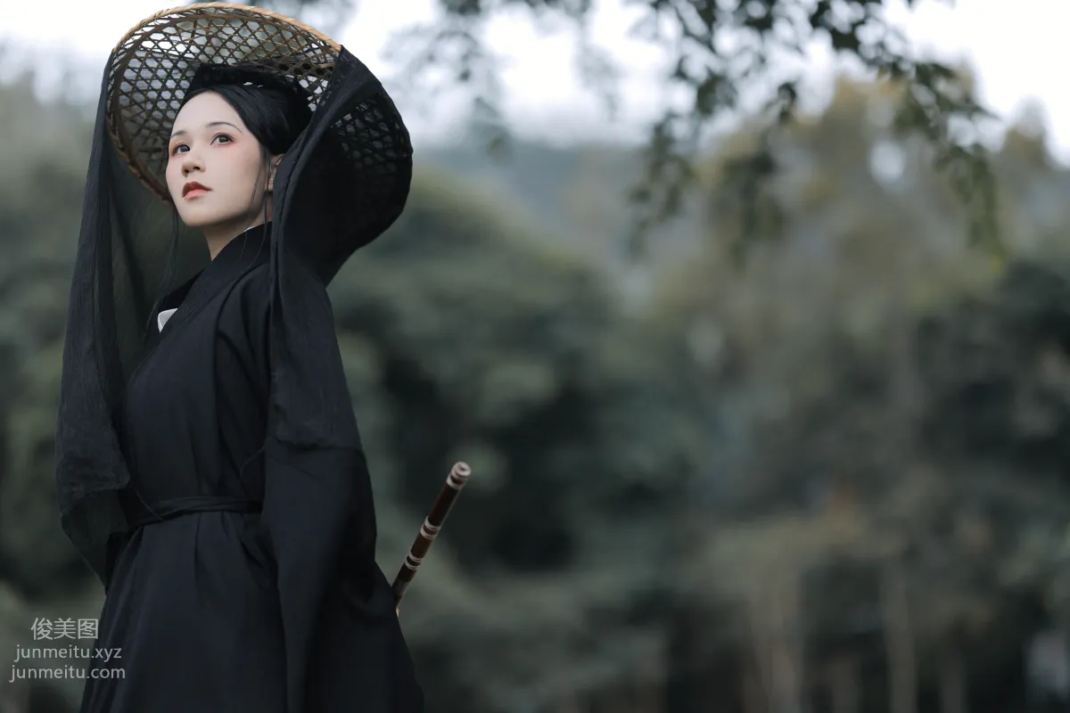 Xiao Bai: YiTuYu photo 13