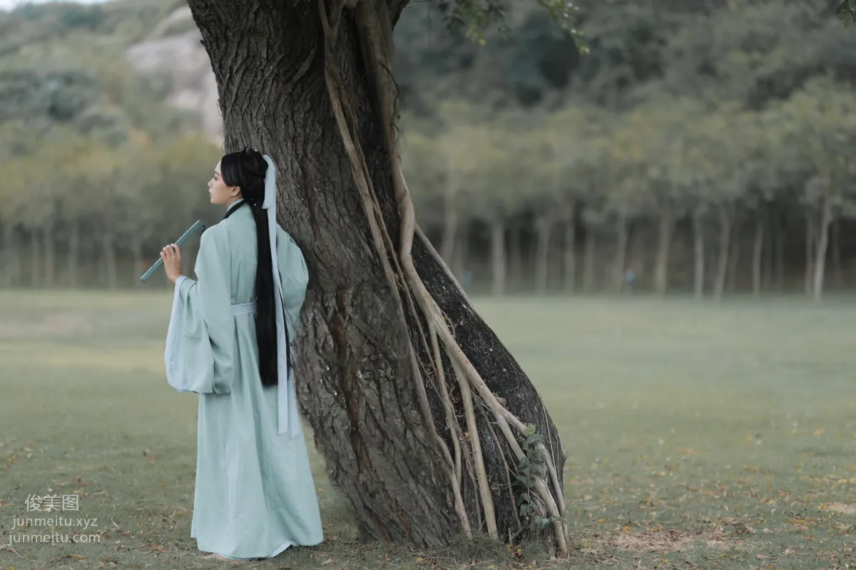 Xiao Bai: YiTuYu photo 22