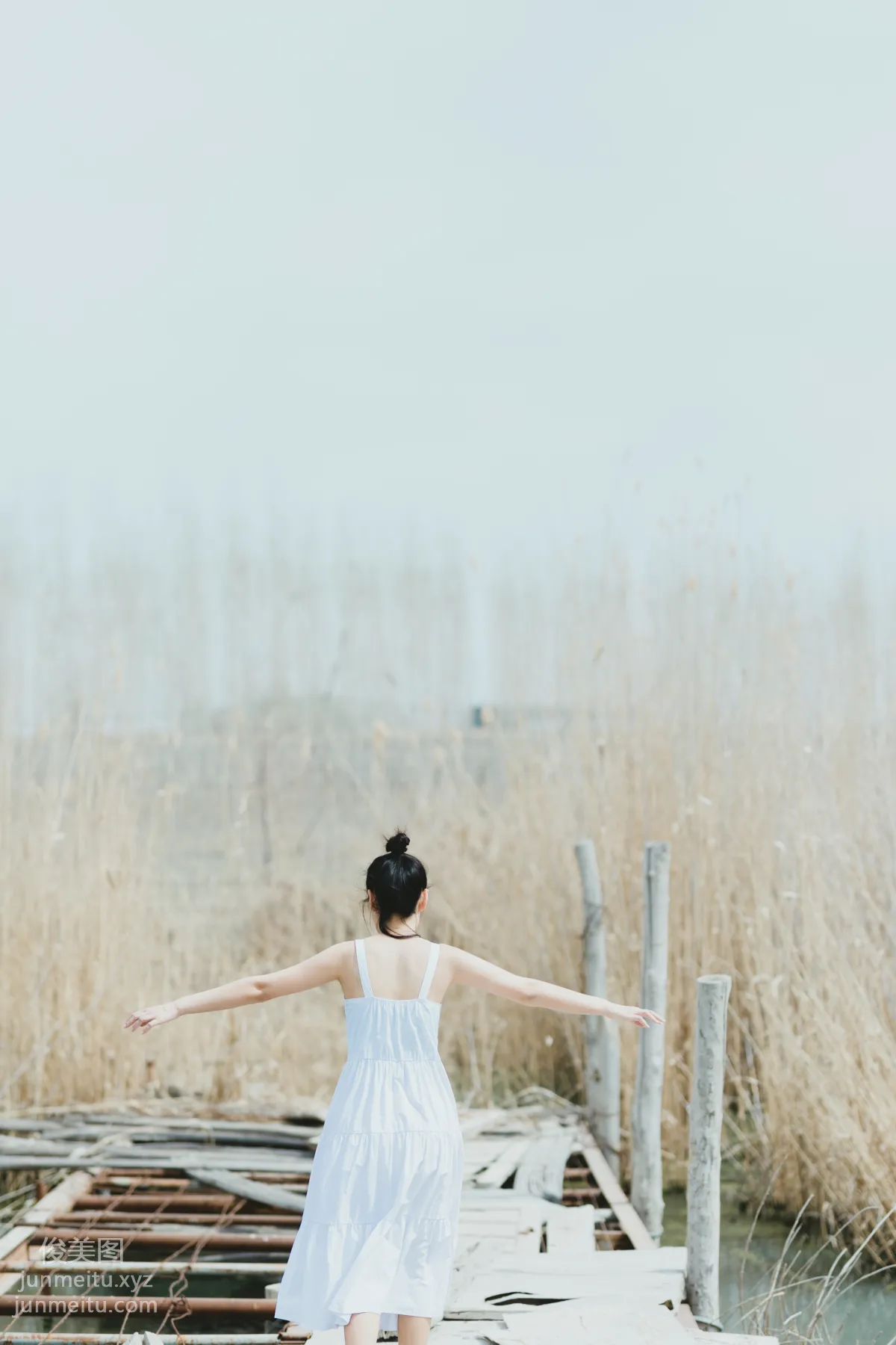 Ying Xia: YiTuYu photo 16