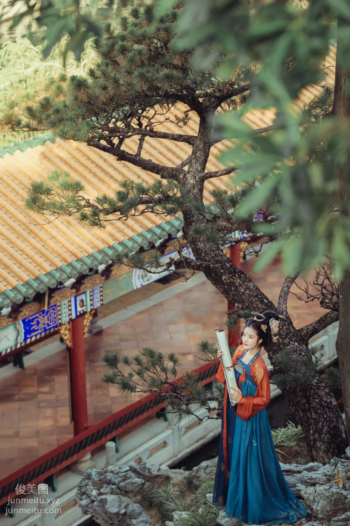 Meng Nan: YiTuYu photo 2