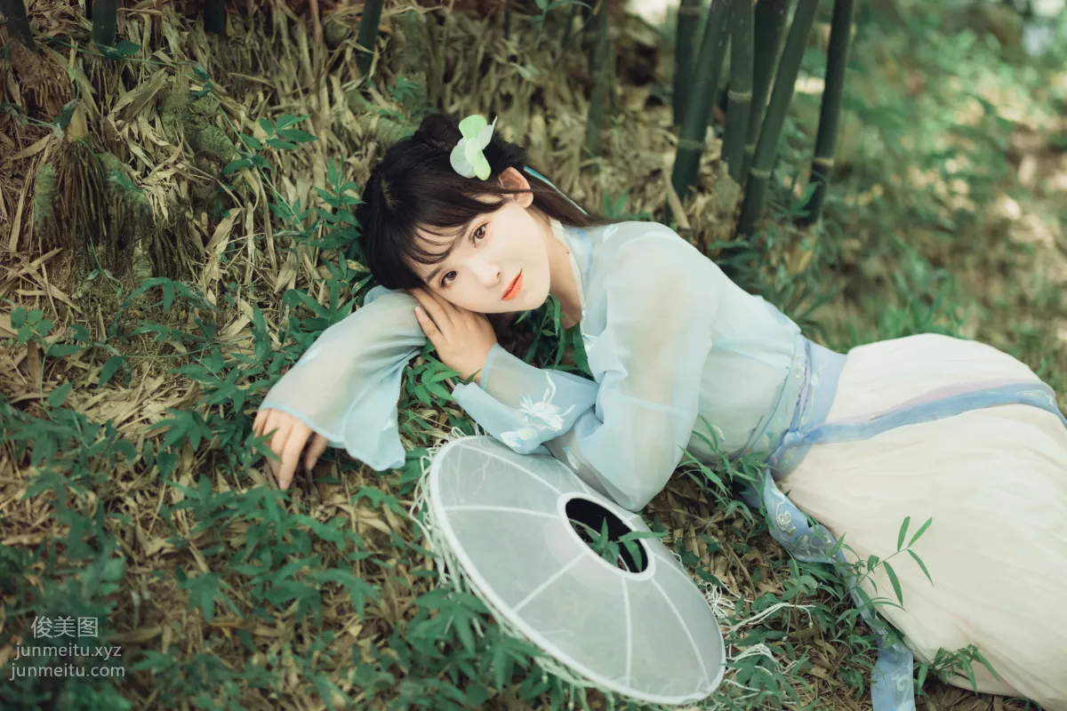 [YiTuYu] 2021.10.12 Zhao Linger You Ran photo 30