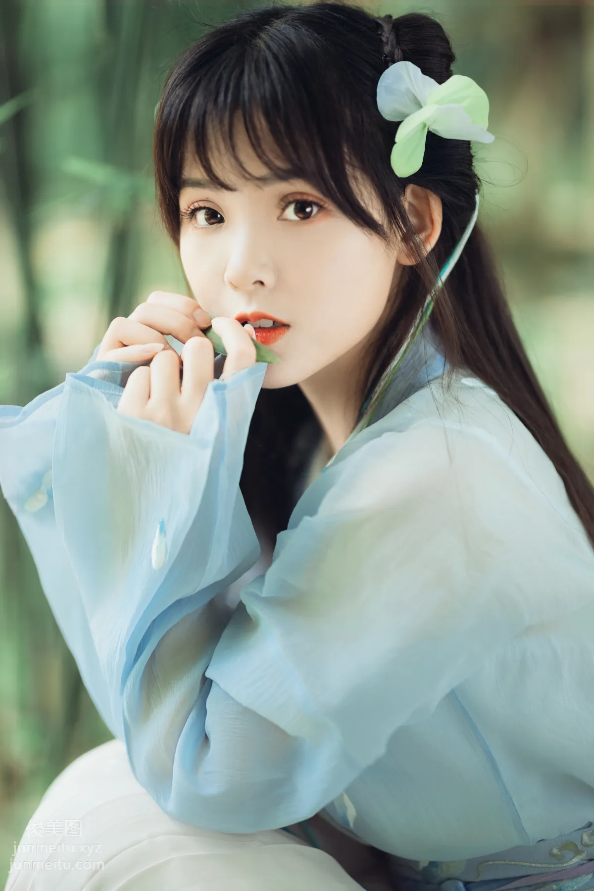 [YiTuYu] 2021.10.12 Zhao Linger You Ran photo 35