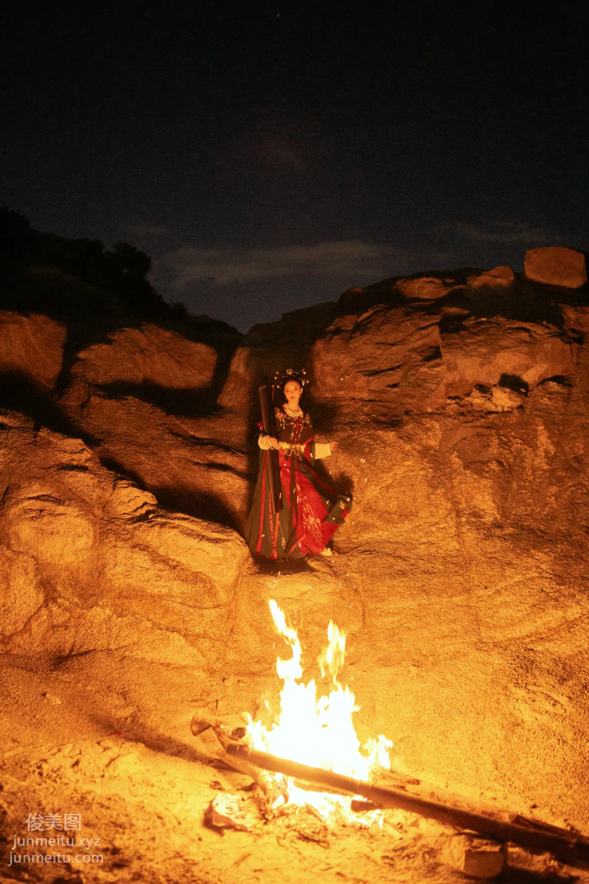 [YiTuYu] 2021.10.14 Frontier Song Zha Zhazi photo 10