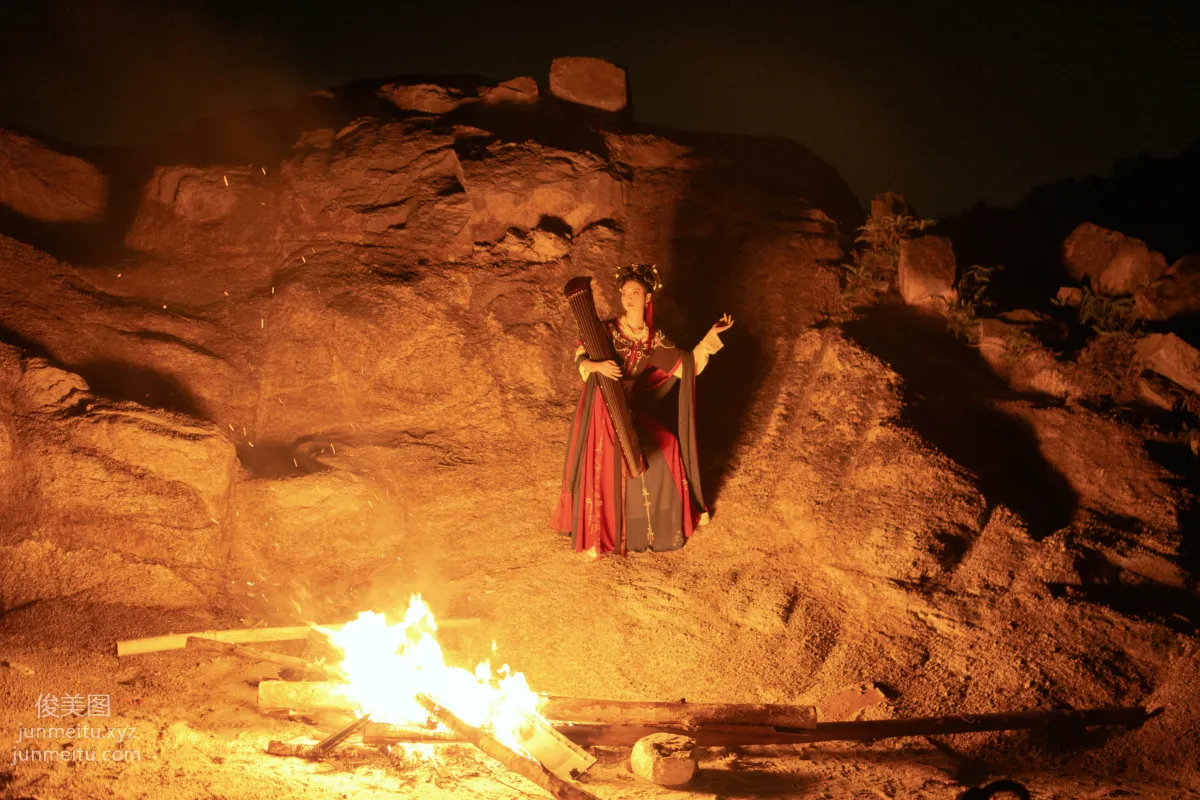 [YiTuYu] 2021.10.14 Frontier Song Zha Zhazi photo 12