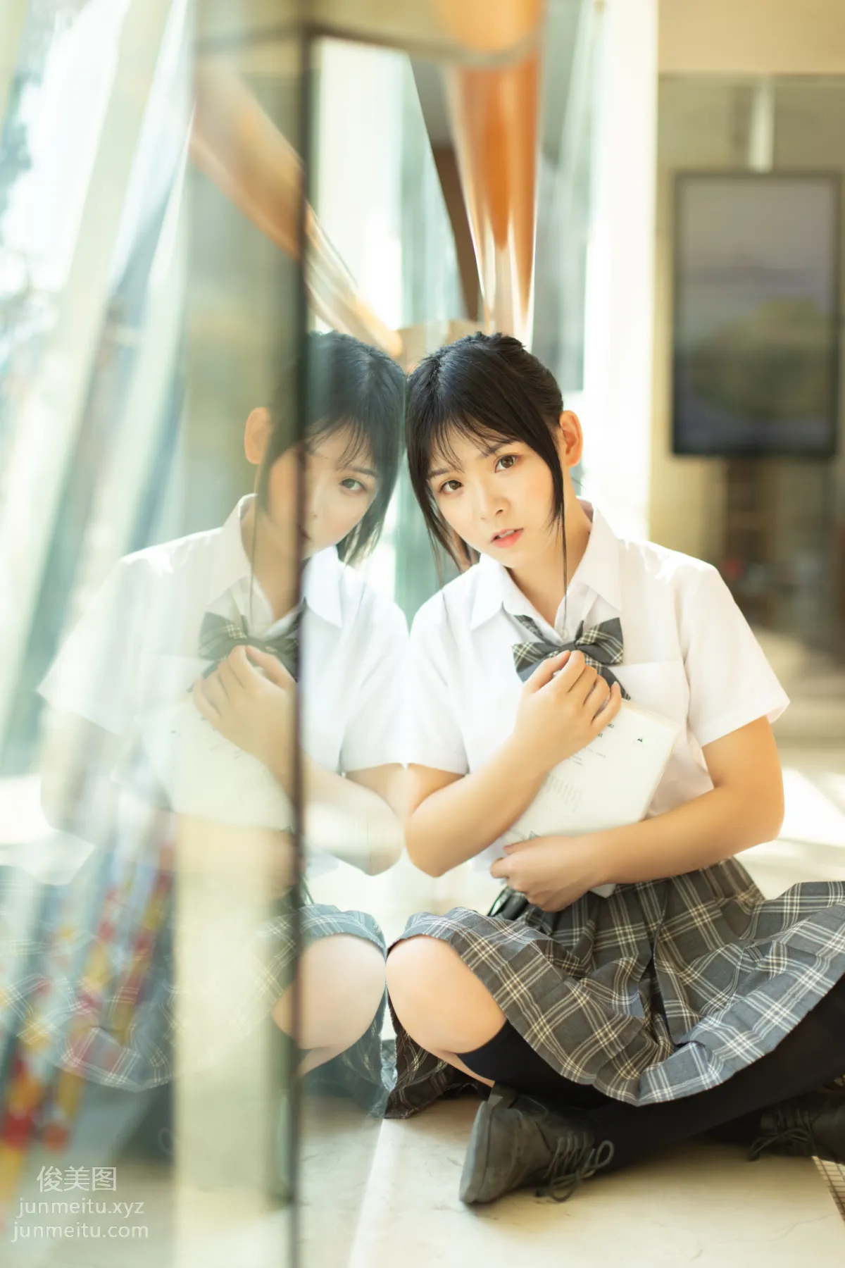 You Ran: YiTuYu photo 8