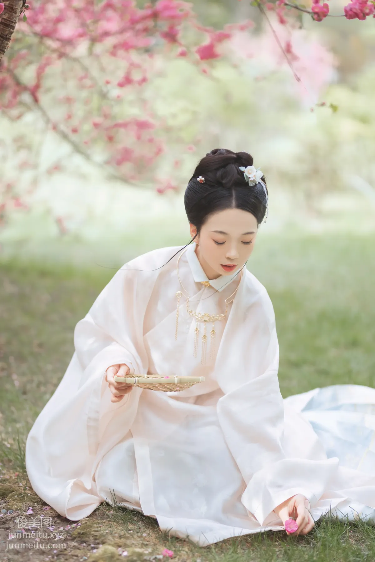Labi Xiaoxin: YiTuYu photo 6