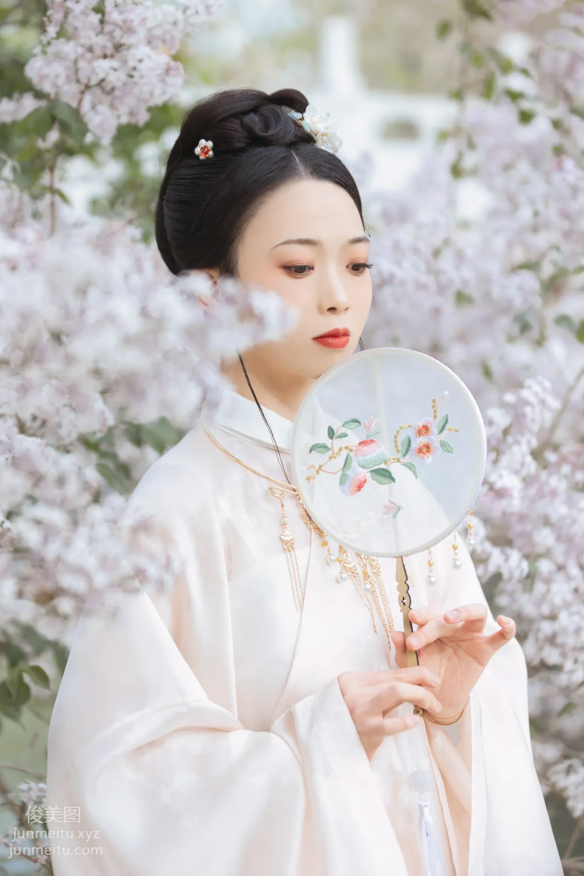 Labi Xiaoxin: YiTuYu photo 16