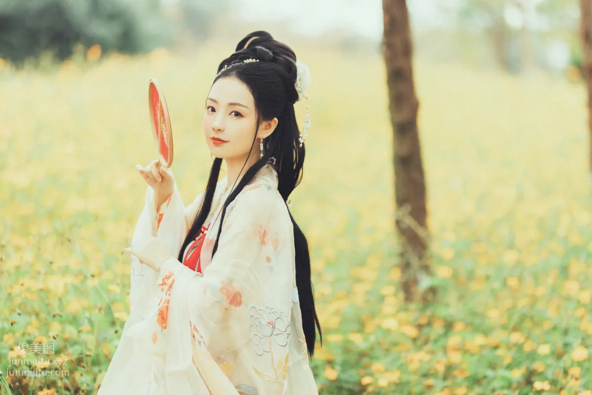 Seven: YiTuYu photo 14