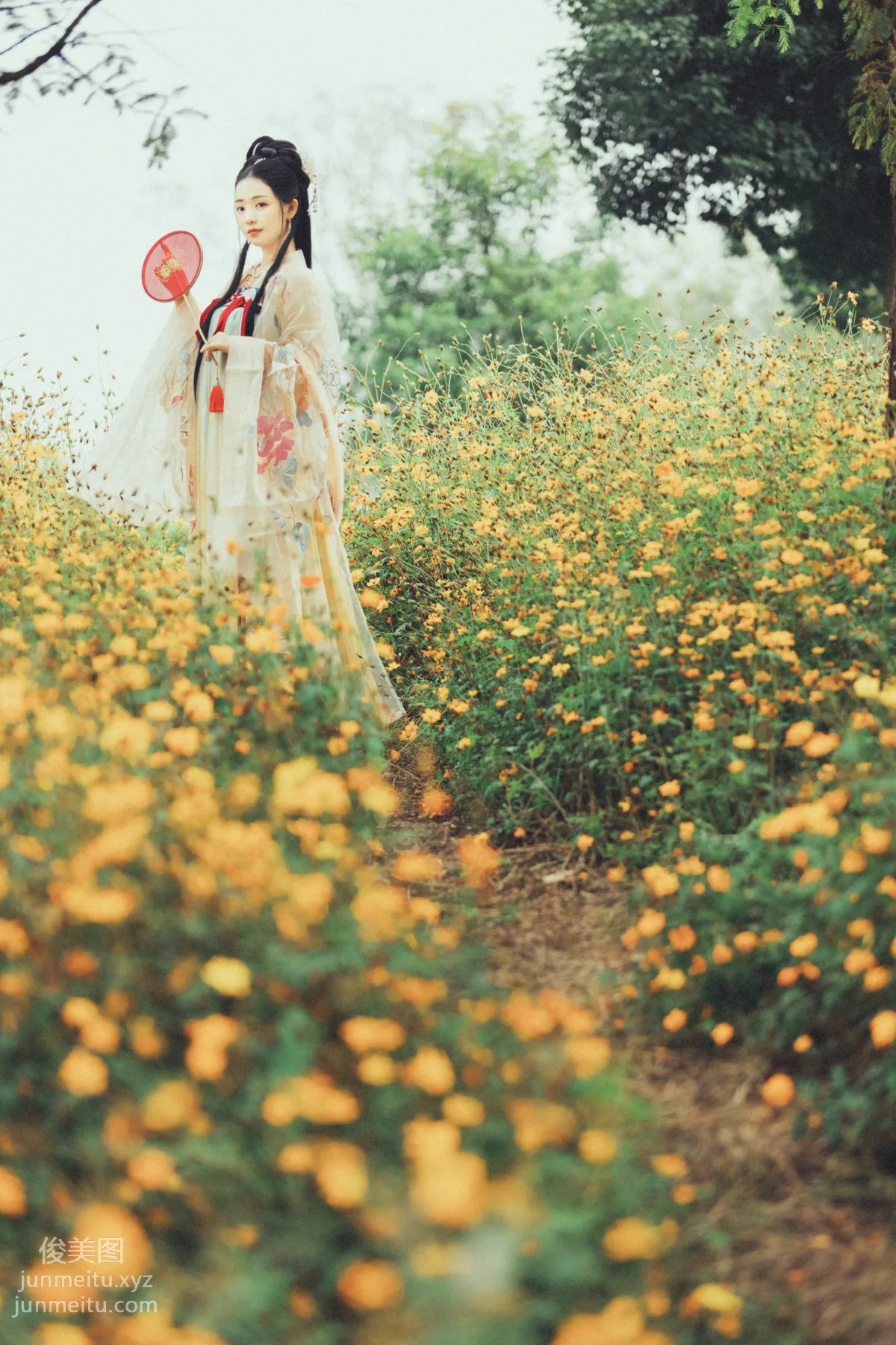 Seven: YiTuYu photo 17