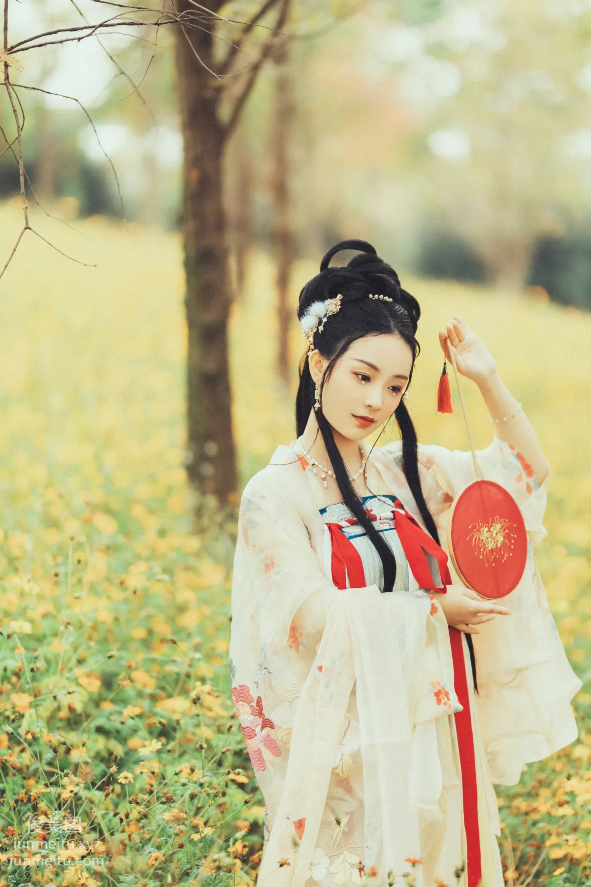 Seven: YiTuYu photo 23