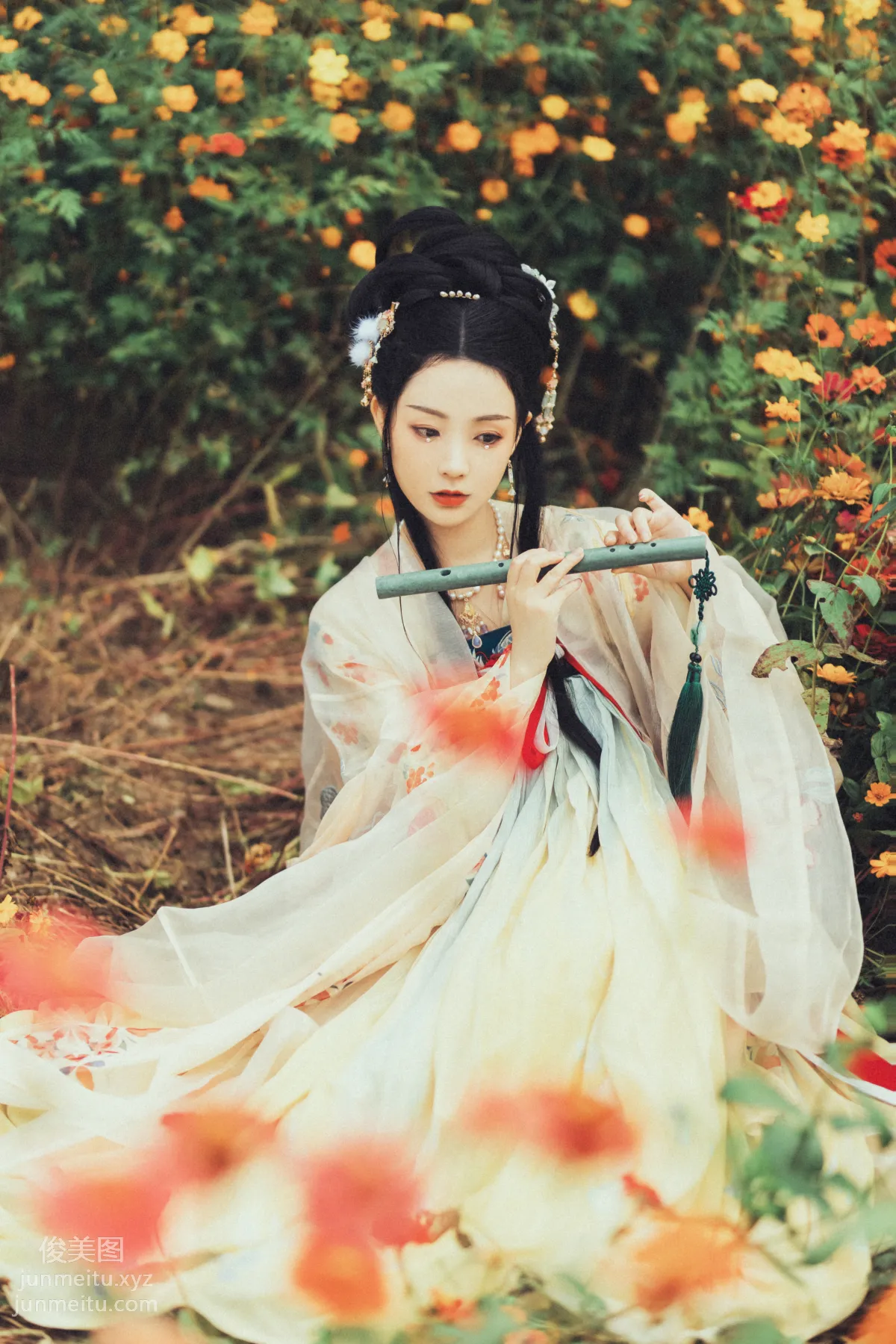 Seven: YiTuYu photo 35
