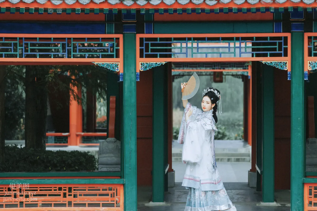 Seven: YiTuYu photo 21