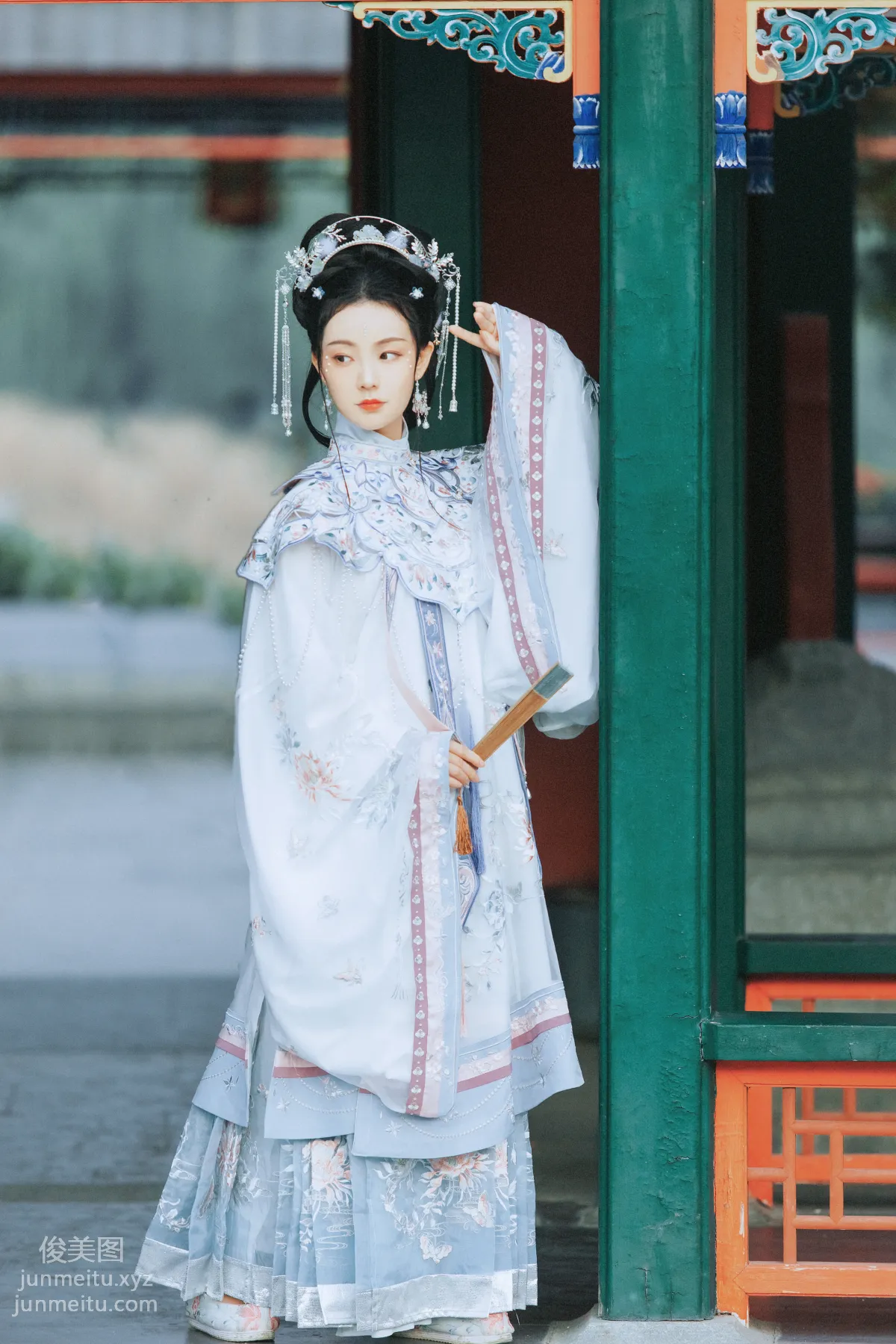Seven: YiTuYu photo 23
