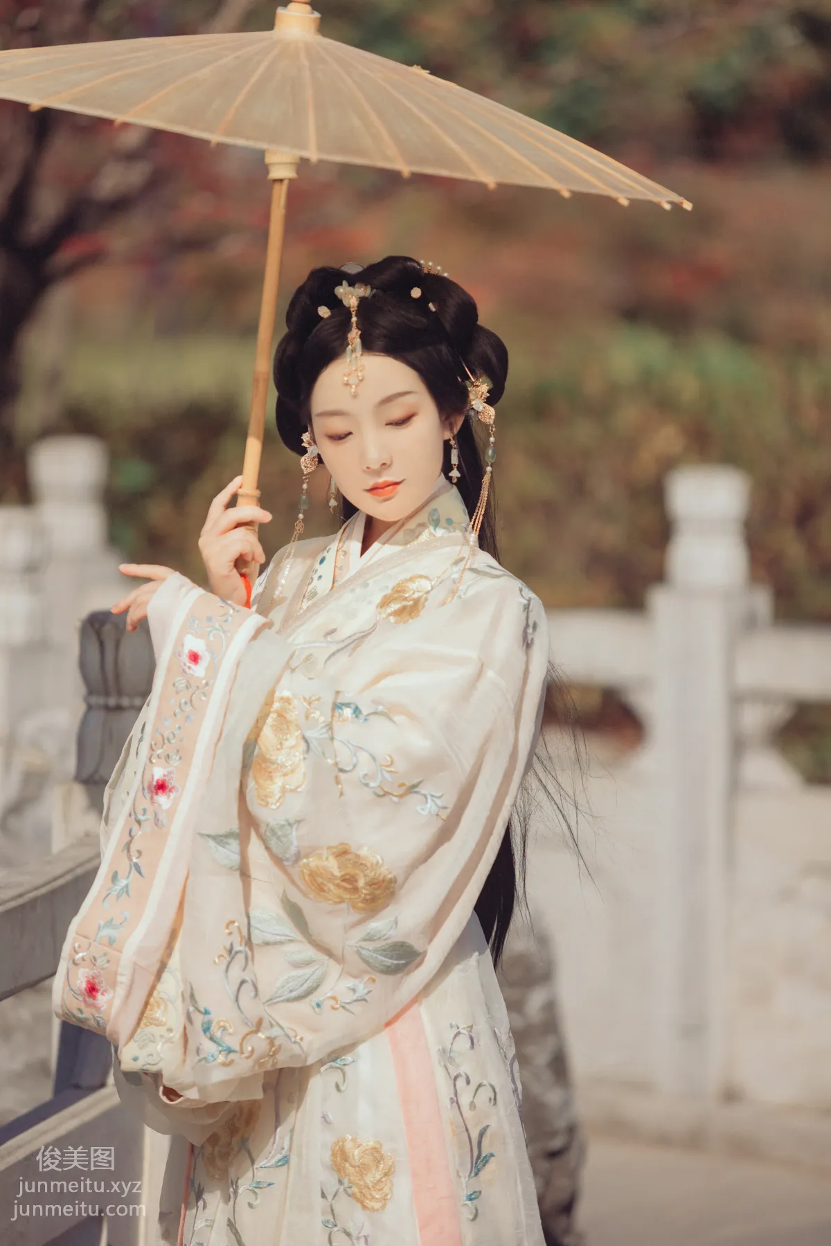 Seven: YiTuYu photo 18