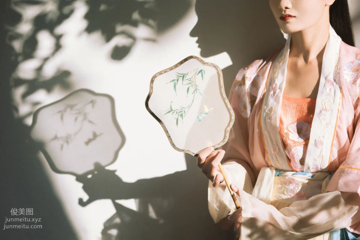 Qing Jiu: YiTuYu photo 16
