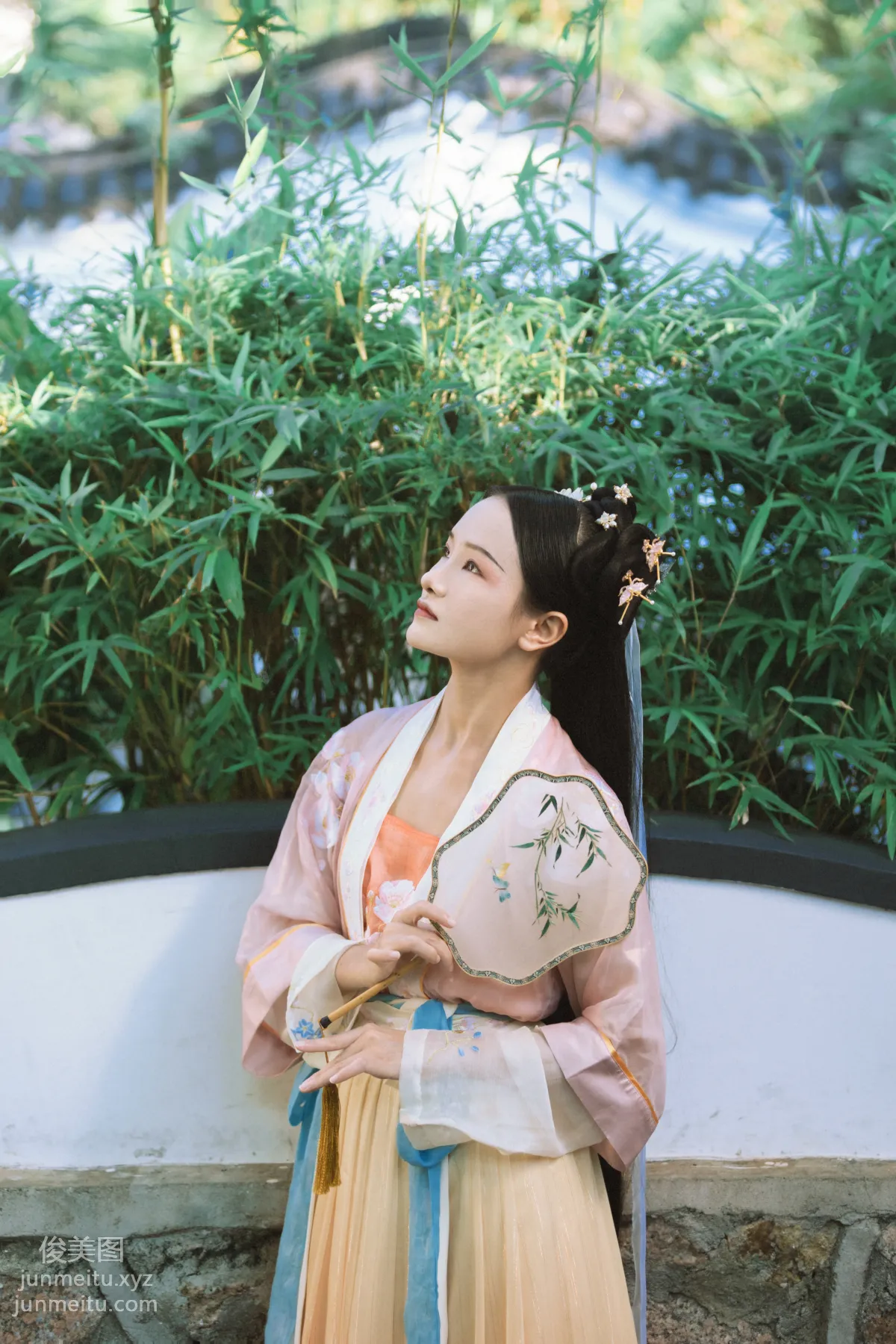 Qing Jiu: YiTuYu photo 21