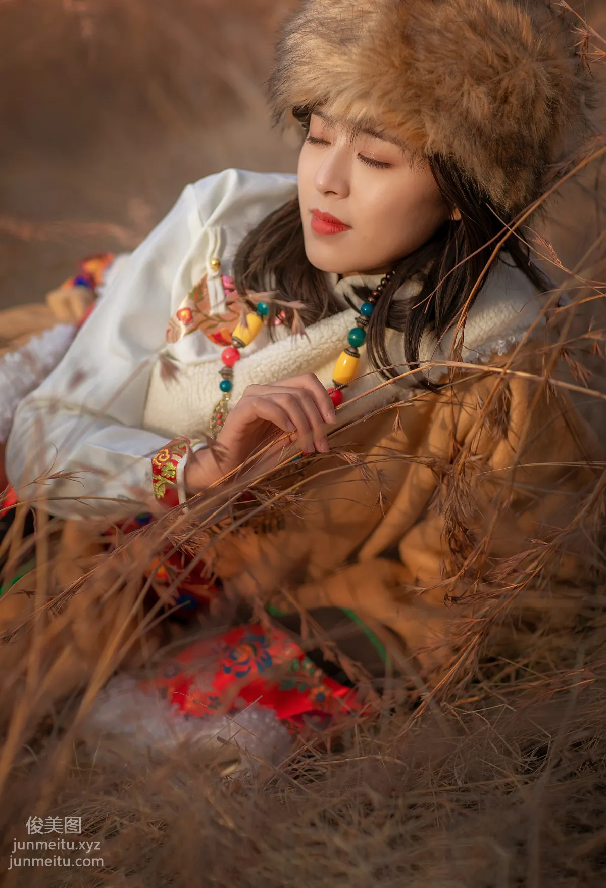 Nuo Mi: YiTuYu photo 13