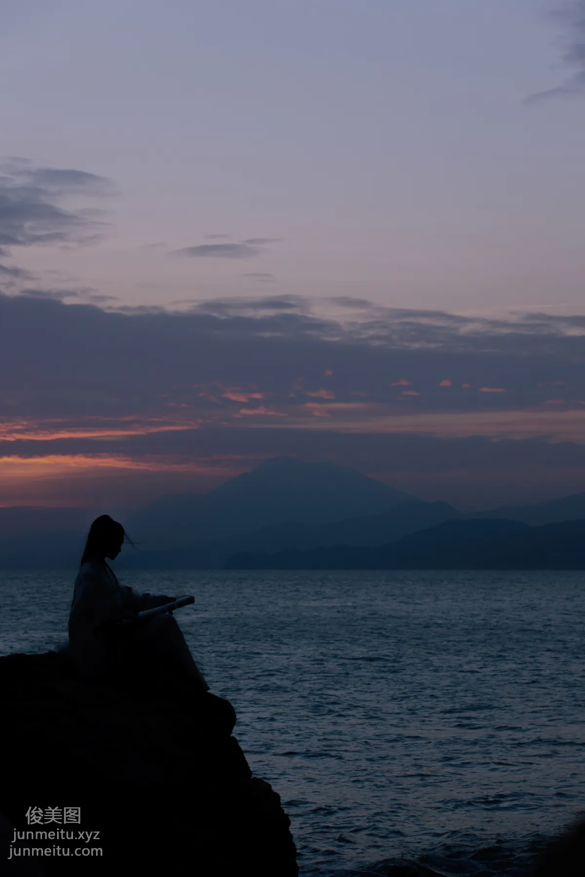 [YiTuYu] 2021.10.29 The Boundless Sea San Zhongzi photo 4