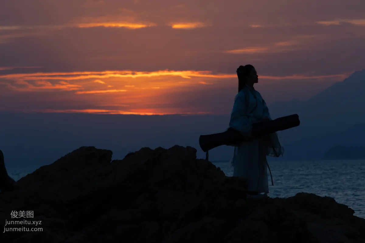 [YiTuYu] 2021.10.29 The Boundless Sea San Zhongzi photo 32