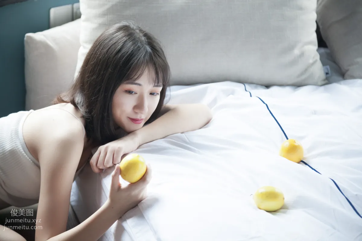 [YiTuYu] 2021.10.30 Lemon-Flavored Summer Toutiao Nvshen Linlin photo 4