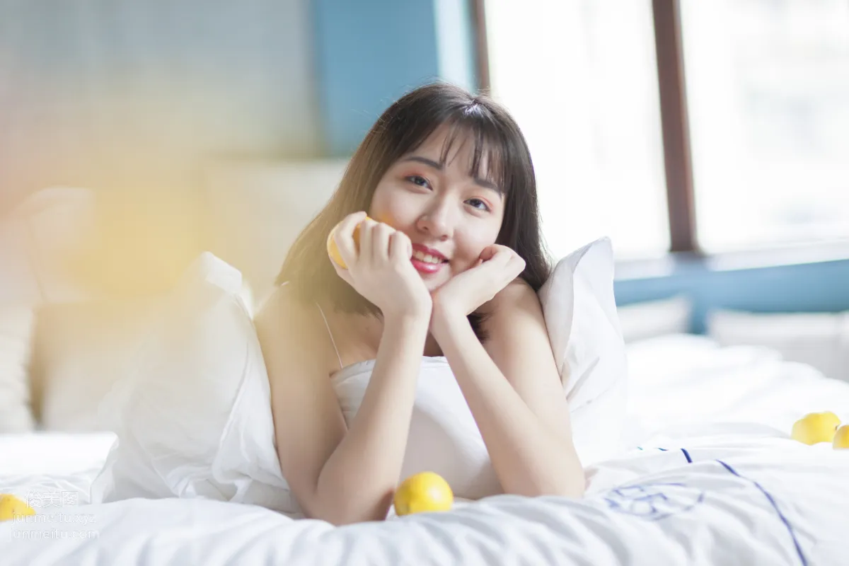 [YiTuYu] 2021.10.30 Lemon-Flavored Summer Toutiao Nvshen Linlin photo 7