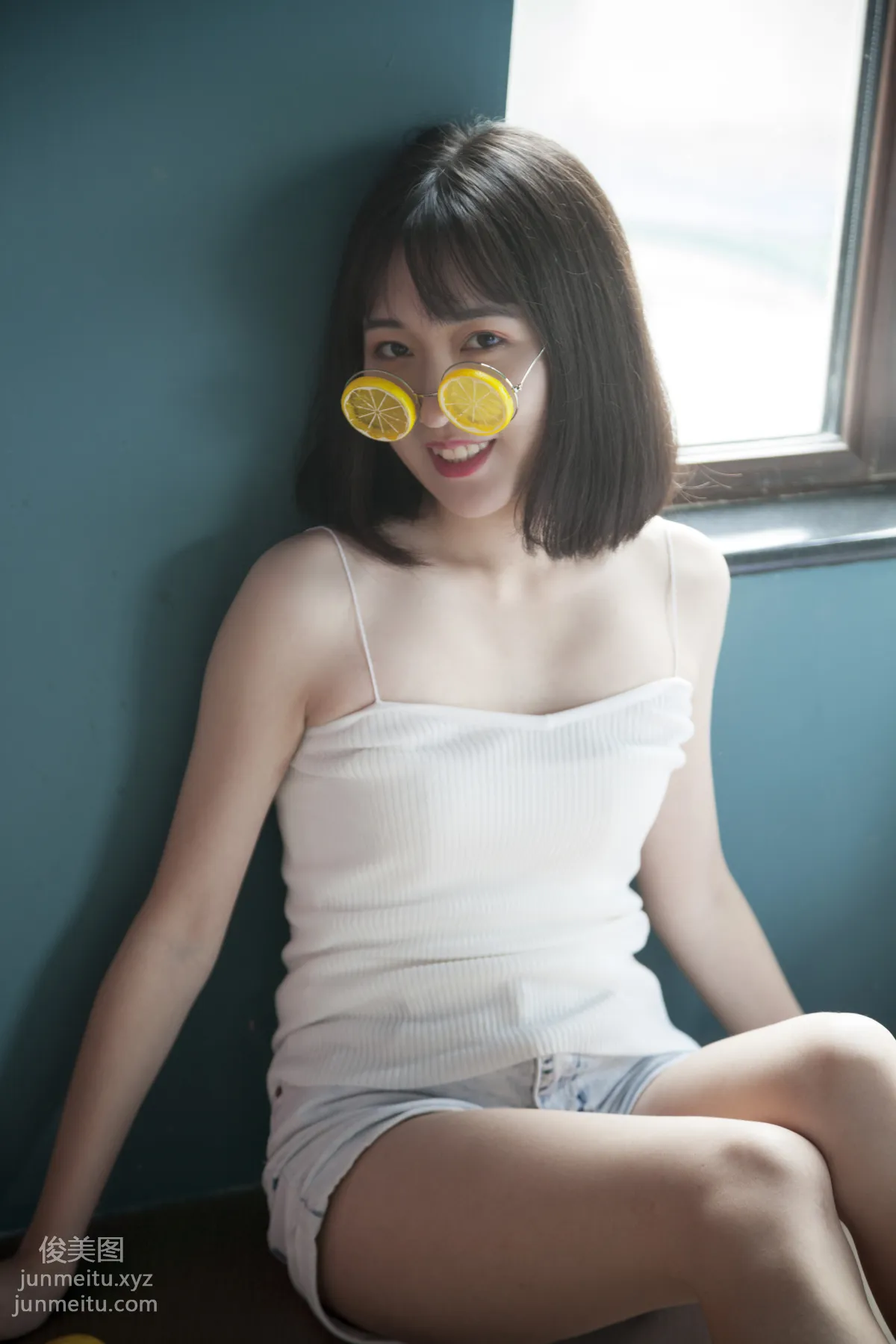 [YiTuYu] 2021.10.30 Lemon-Flavored Summer Toutiao Nvshen Linlin photo 21