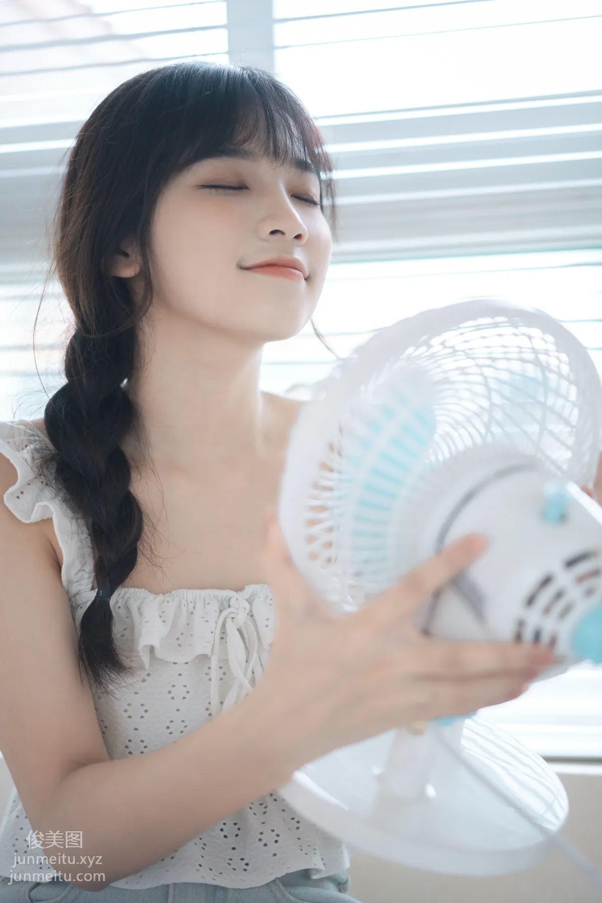 A Tong: YiTuYu photo 12