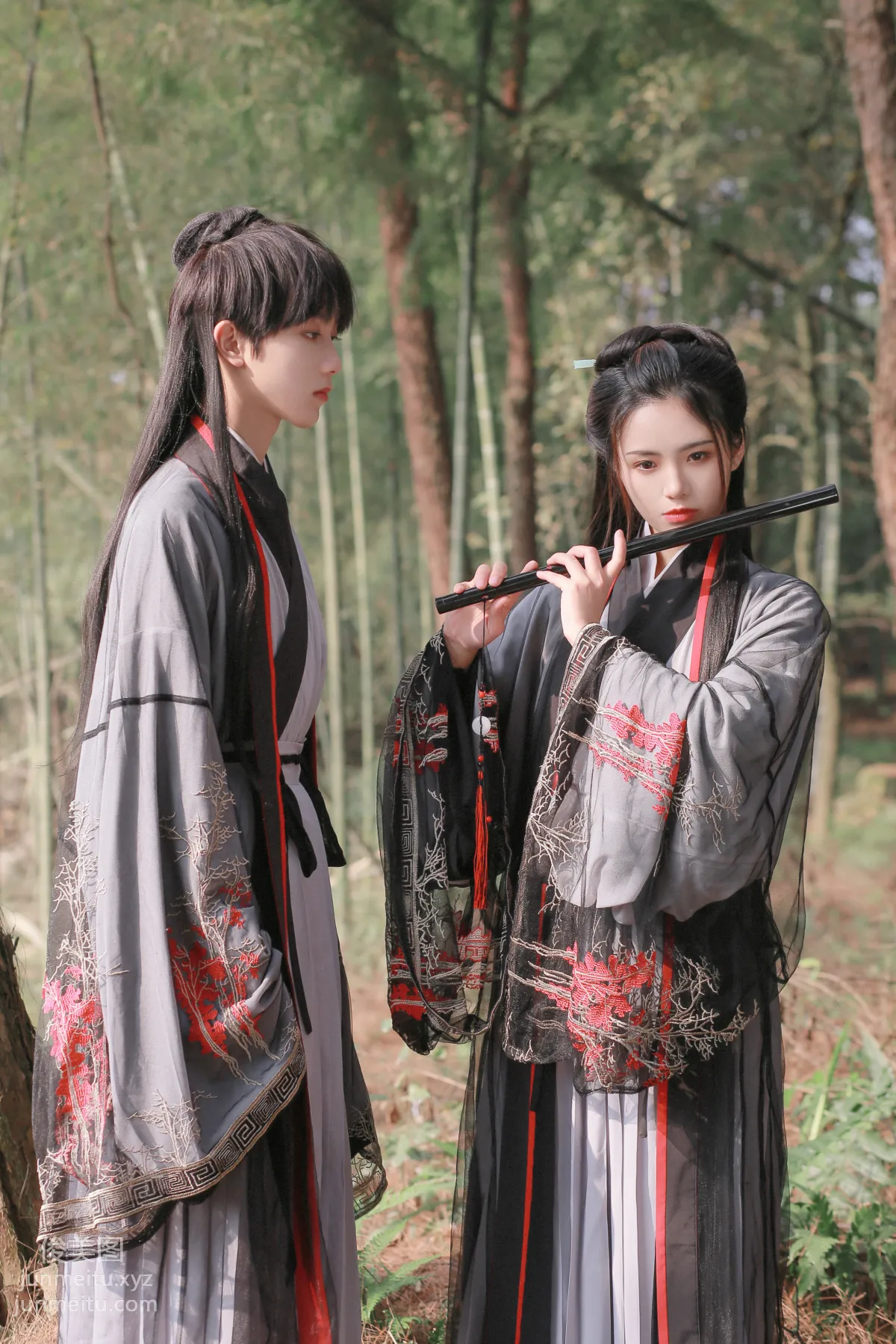 Yi Yue: YiTuYu photo 23
