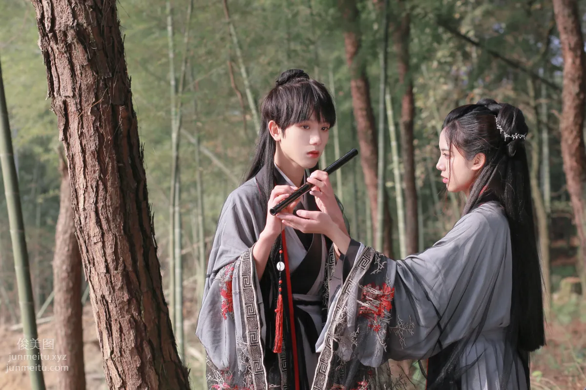 Yi Yue: YiTuYu photo 26