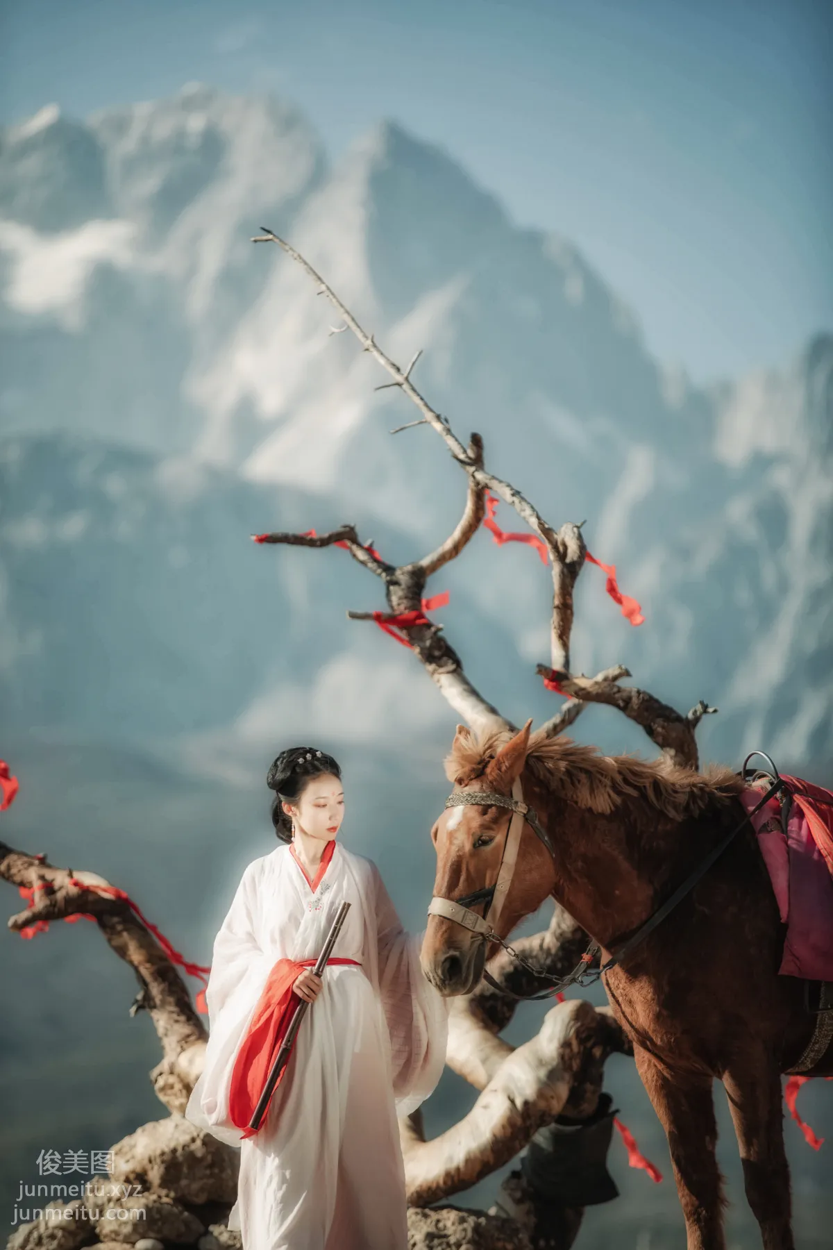 Liu Shao: YiTuYu photo 13