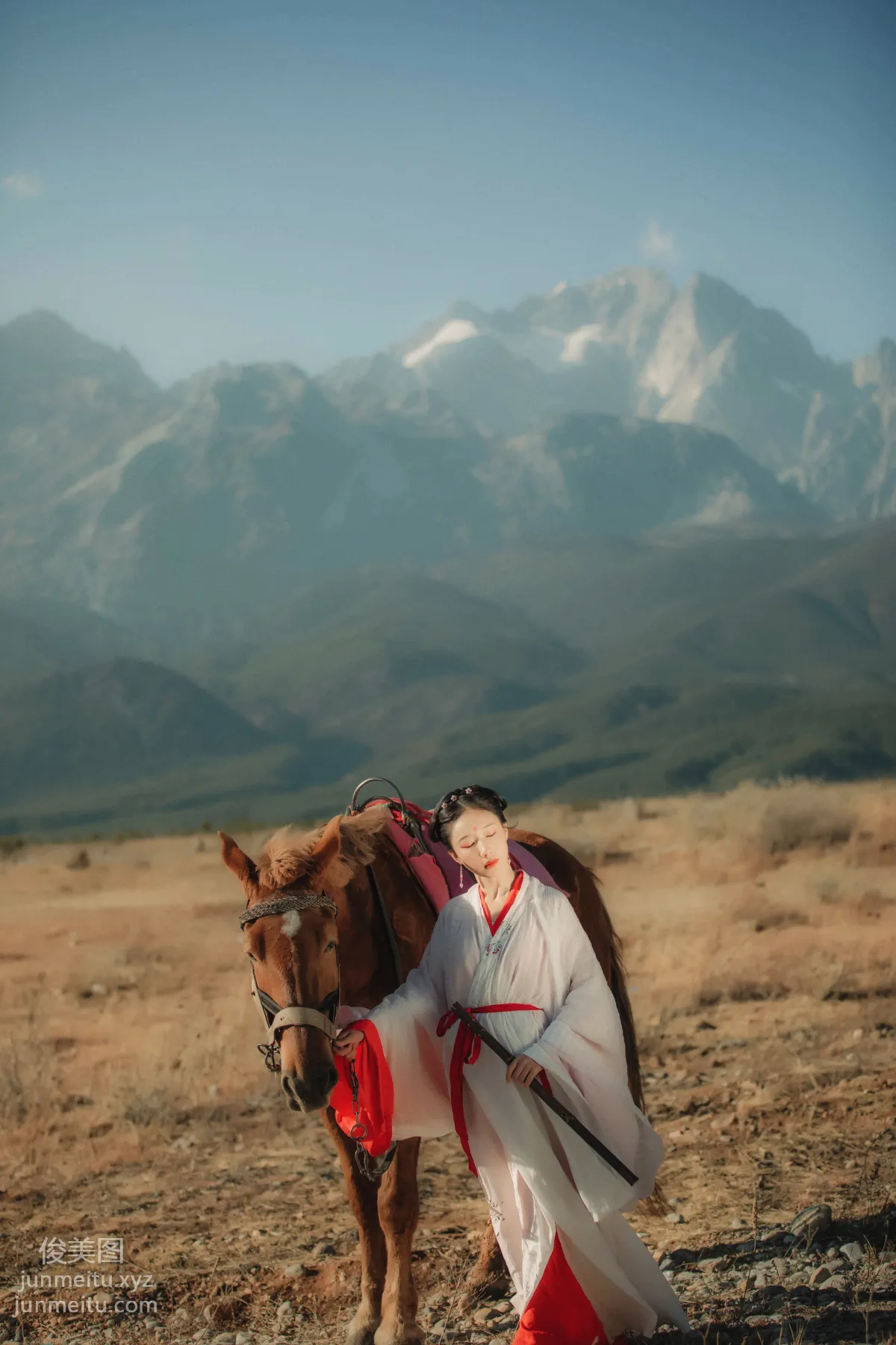 Liu Shao: YiTuYu photo 14