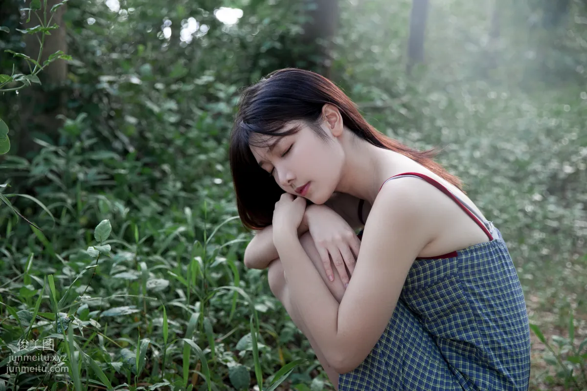 [YiTuYu] 2021.11.06 Forget-Worry Grass Xiang Xiang photo 14