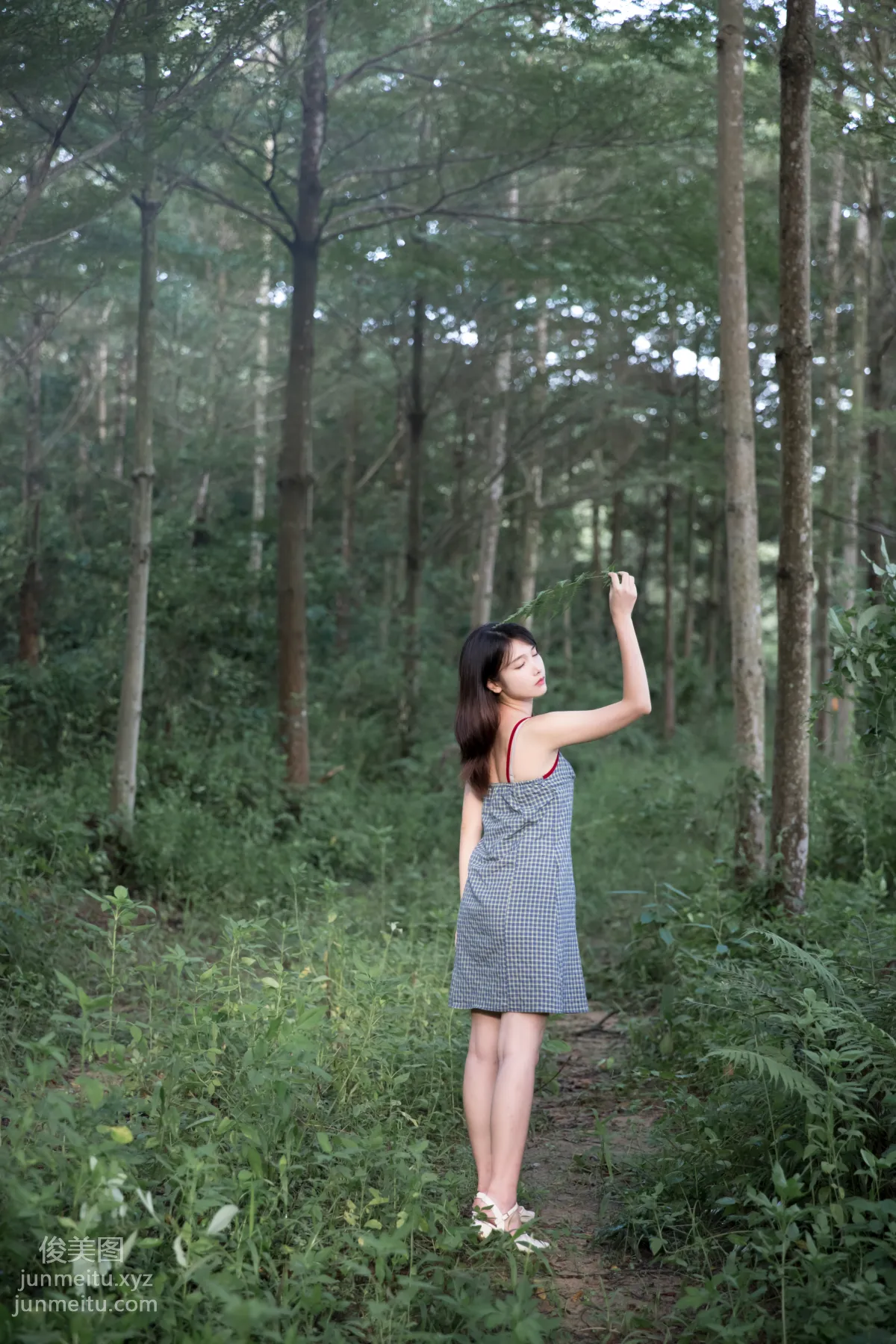 [YiTuYu] 2021.11.06 Forget-Worry Grass Xiang Xiang photo 15