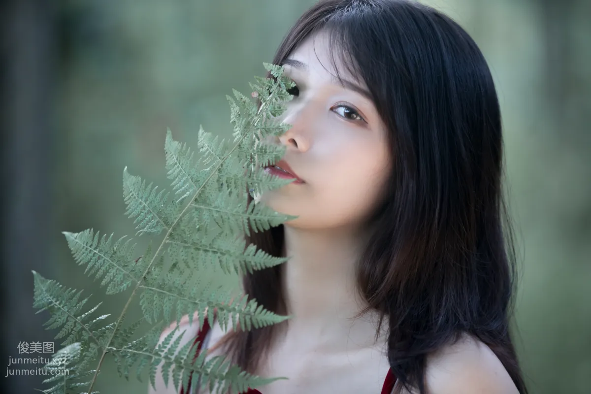 [YiTuYu] 2021.11.06 Forget-Worry Grass Xiang Xiang photo 18