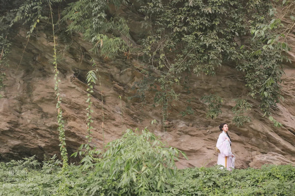 Yi Yue: YiTuYu photo 13